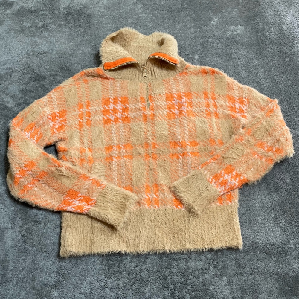 Broadway Pullover Sweater Top